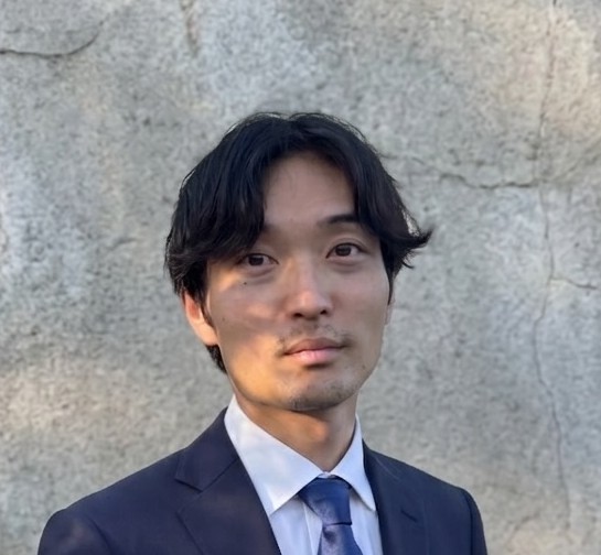 加倉井 涼